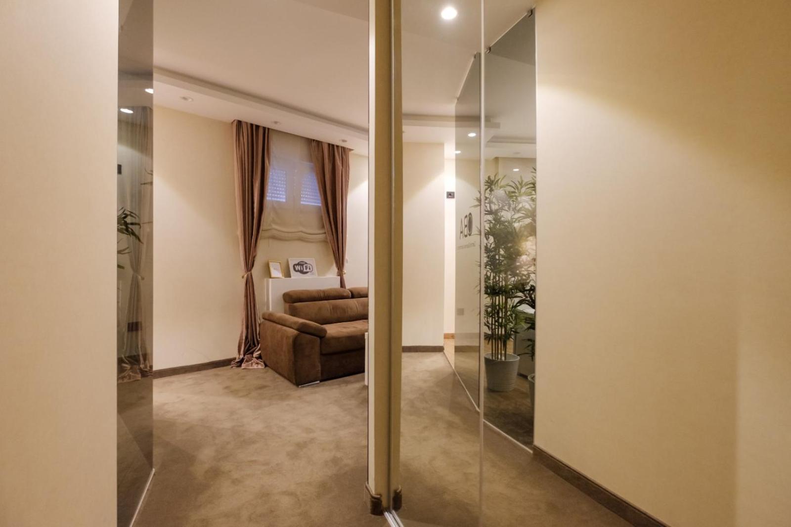 Central Business Apartments Jacuzzi Beograd Rom bilde