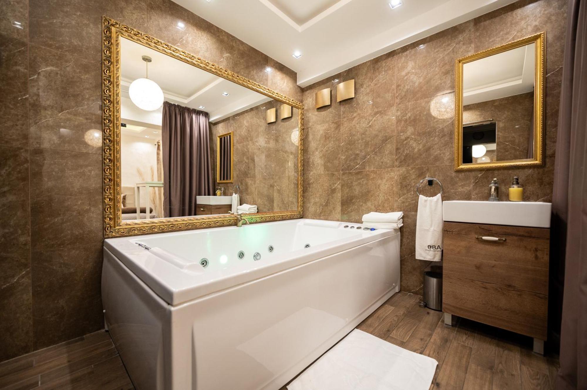 Central Business Apartments Jacuzzi Beograd Eksteriør bilde
