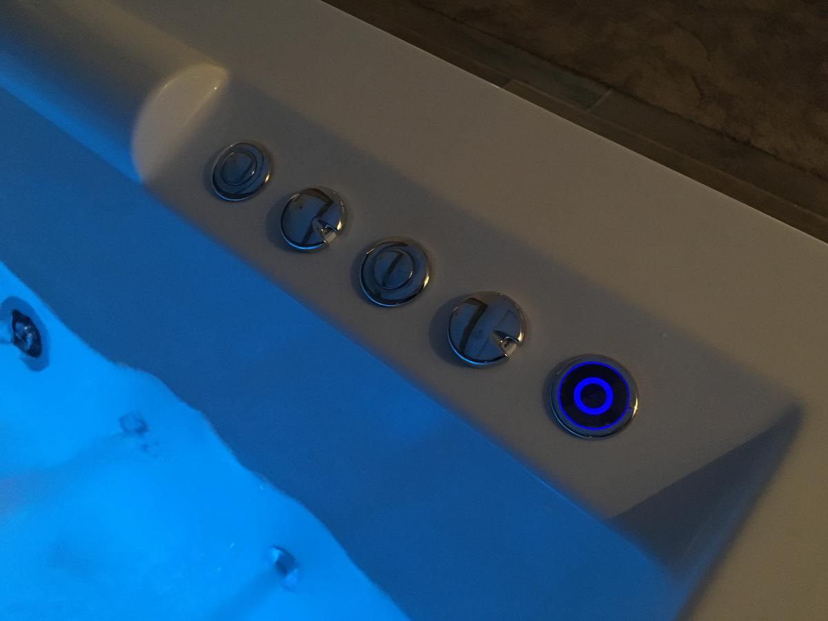 Central Business Apartments Jacuzzi Beograd Eksteriør bilde